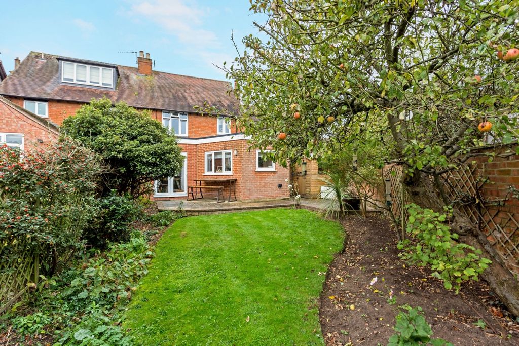 Property photo 2 of 19