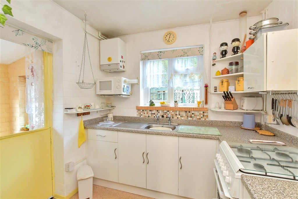 Property photo 2 of 13 Kitchen