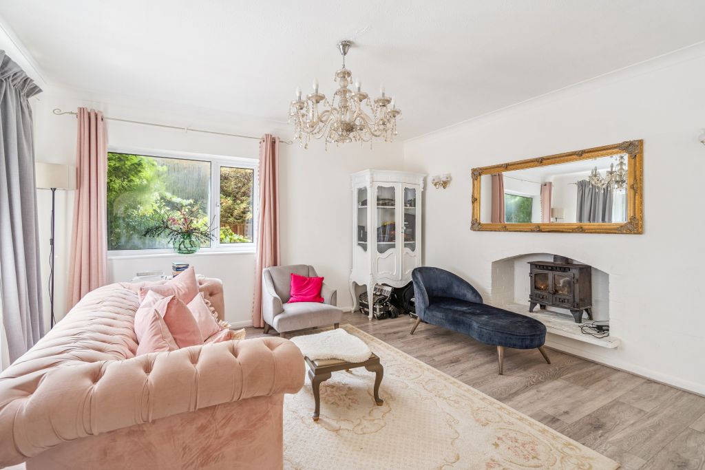 Property photo 3 of 20