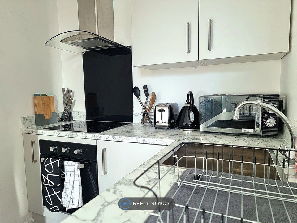 Property photo 1 of 4