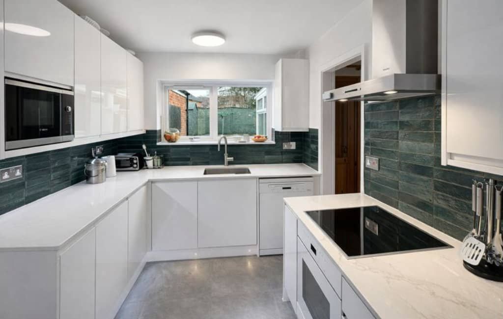 Property photo 2 of 14