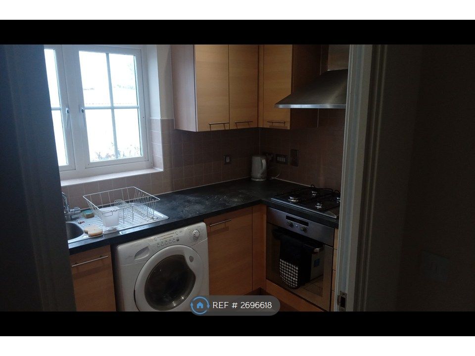 Property photo 3 of 5 Kitchen