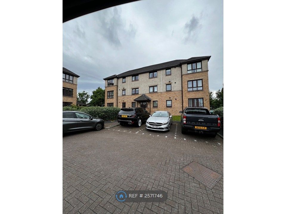 Property photo 1 of 10 Main Entrance
