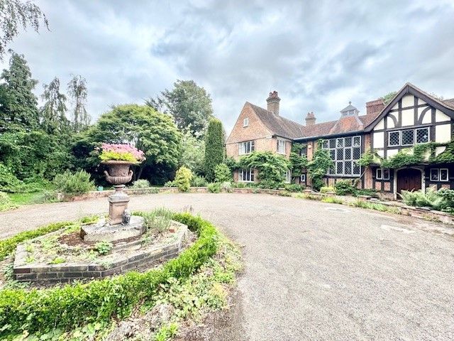 Property photo 1 of 19