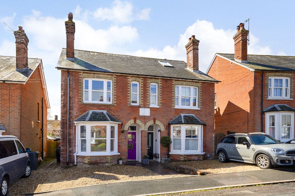 Property photo 1 of 15