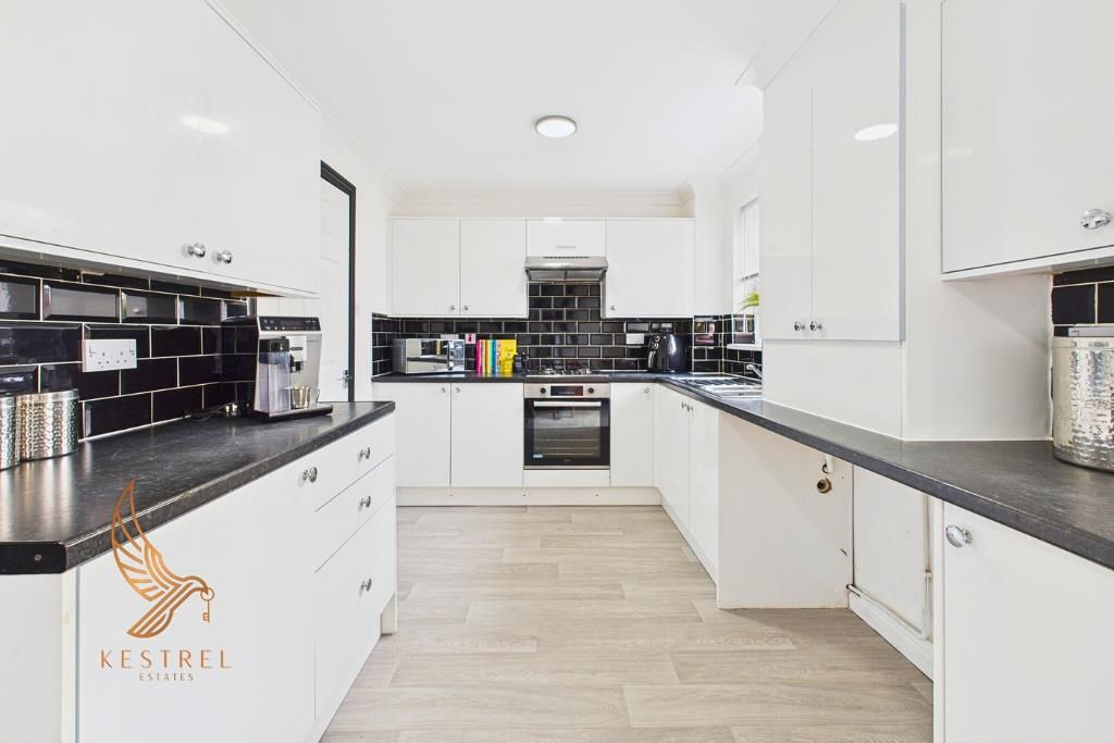 Property photo 1 of 26 3.Png