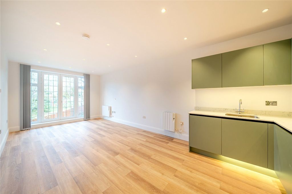 Property photo 2 of 20 Picture No. 03