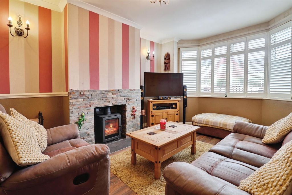 Property photo 2 of 17 F68455B1-Img_0550-Img_0552.Jpg