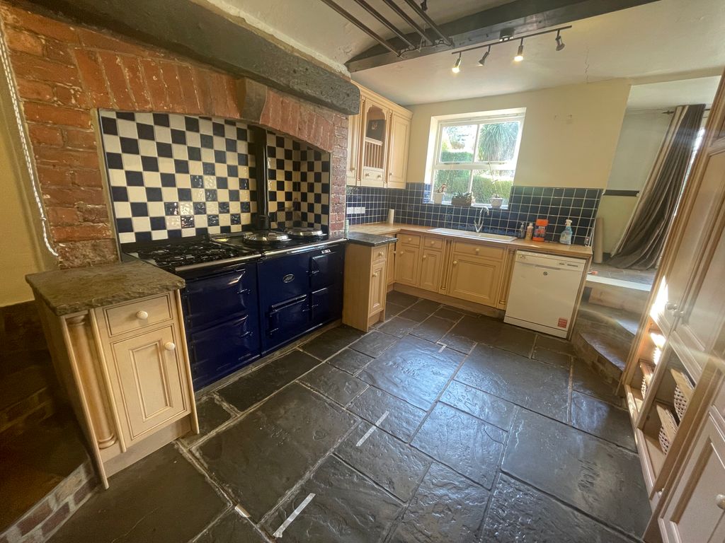 Additional image 12 of 5 bed detached house to rentConiscliffe Road, Darlington DL3