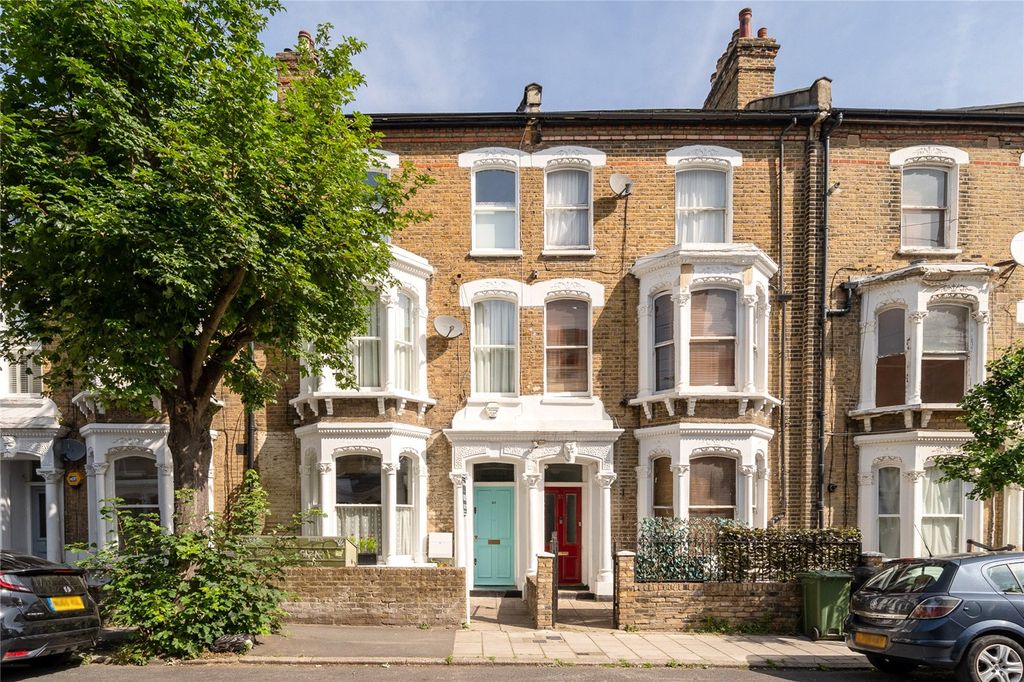 Property photo 1 of 17 Picture No. 23