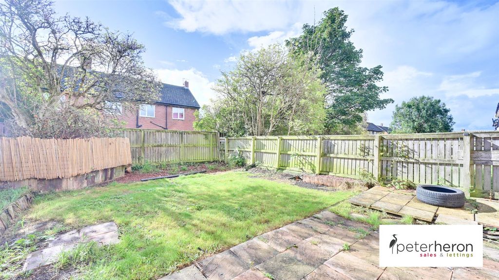 Property photo 2 of 20 Outside