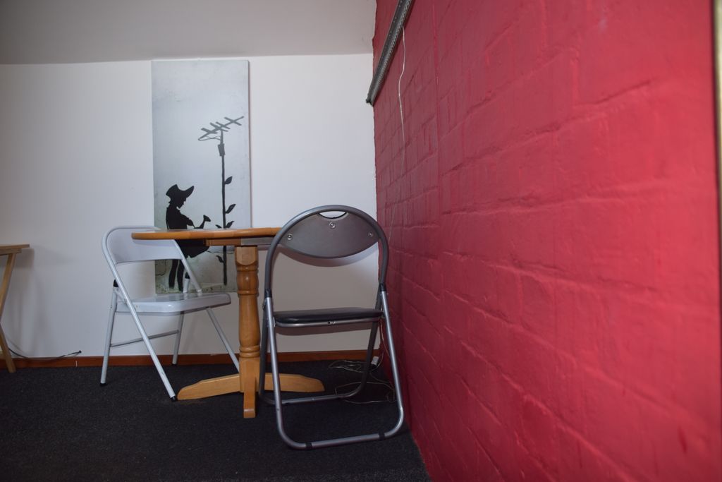 Property photo 3 of 7