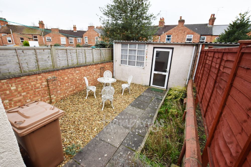 Property photo 2 of 6