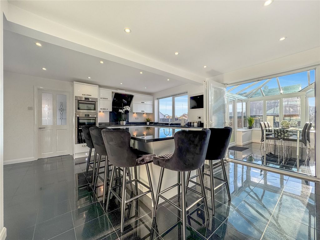 Property photo 2 of 29 Kitchen Diner