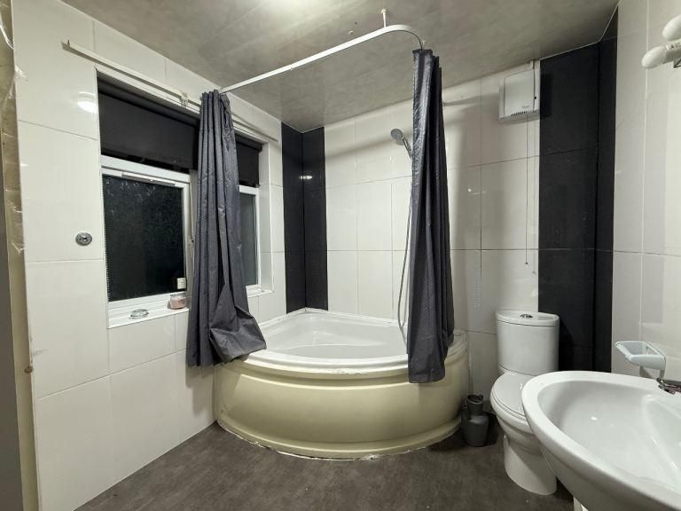 Property photo 2 of 13 Photo 2