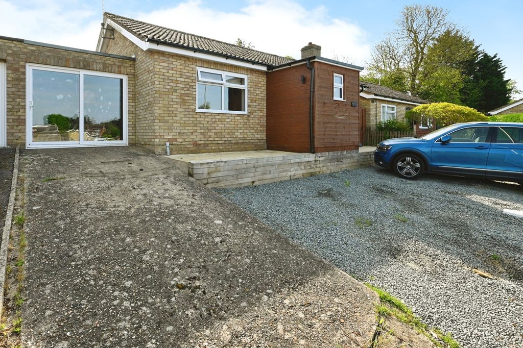 Property photo 1 of 17 Photo