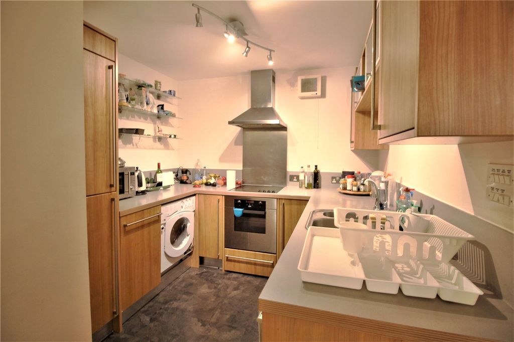 Property photo 3 of 11 Picture No. 11