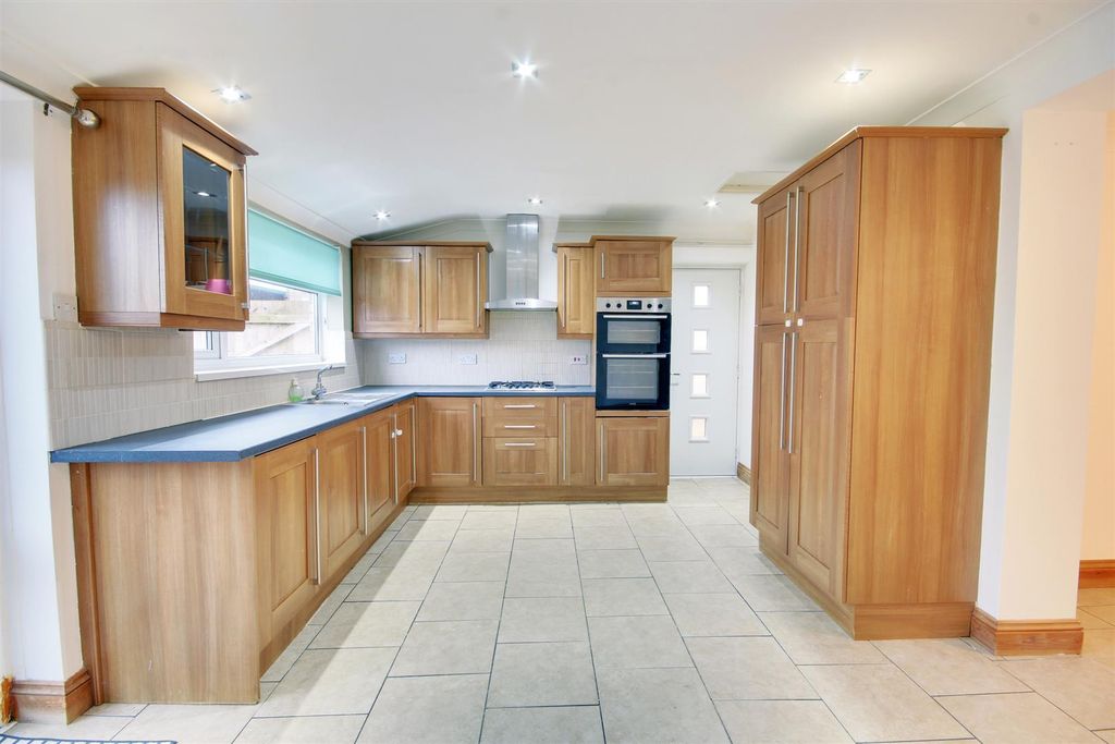 Property photo 3 of 13 Img_2913-Img_2915.Jpg