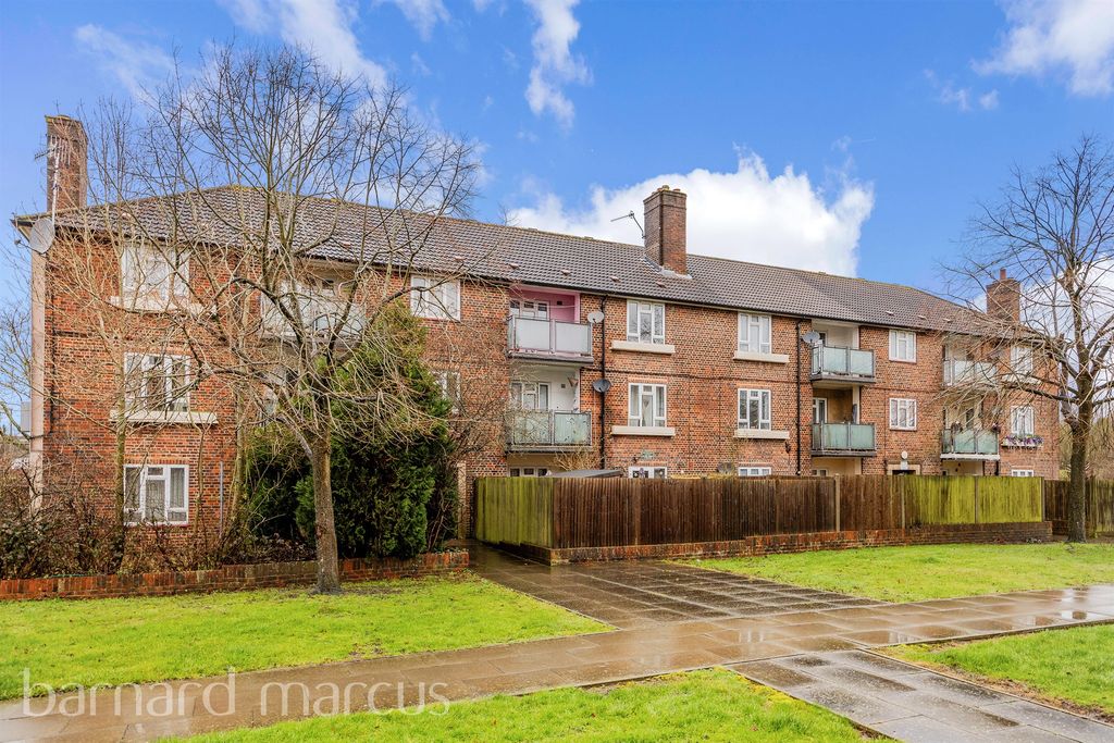 Property photo 1 of 10