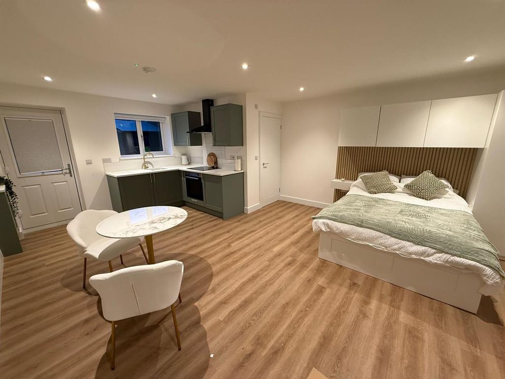 Property photo 1 of 8 Butler Flat.Jpeg