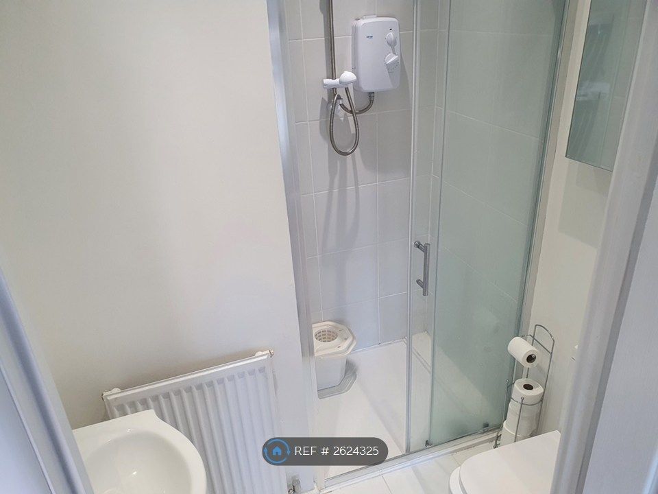 Property photo 3 of 3