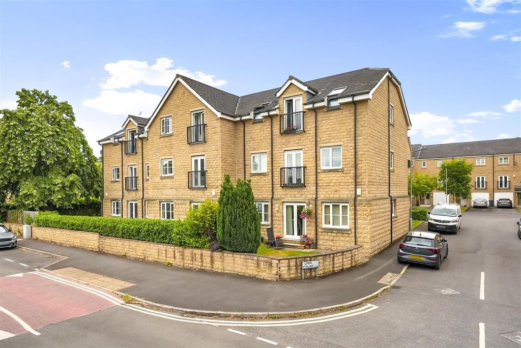 Property photo 1 of 11 Ling Court