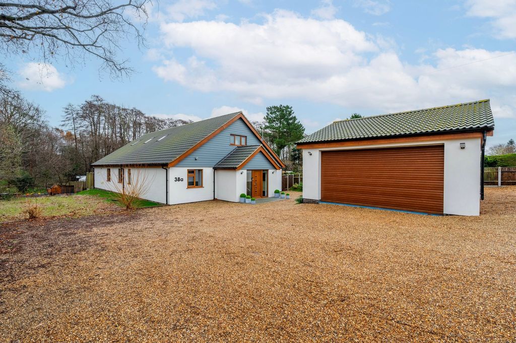 Property photo 1 of 26