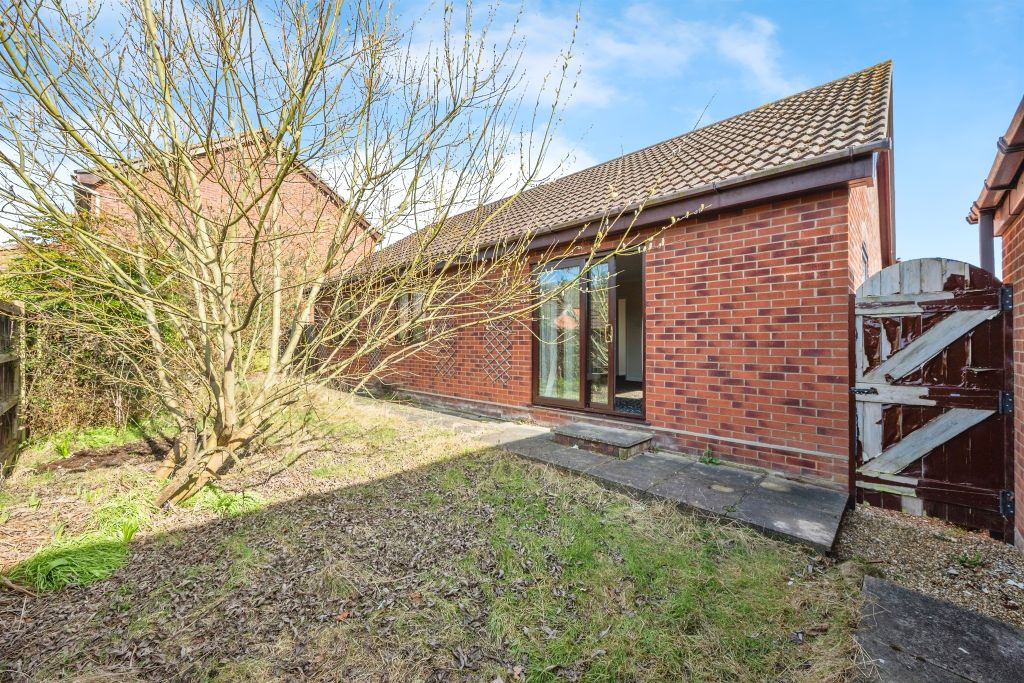 Property photo 3 of 17