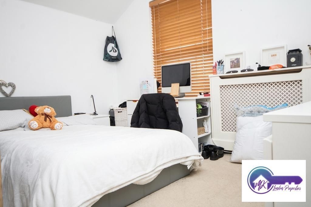 Property photo 3 of 11 Photo 3