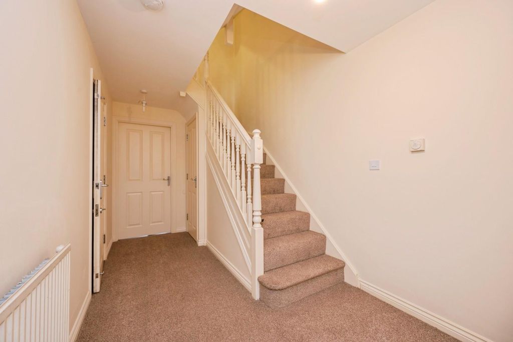 Property photo 3 of 31 4Thelaurels-28.Jpg