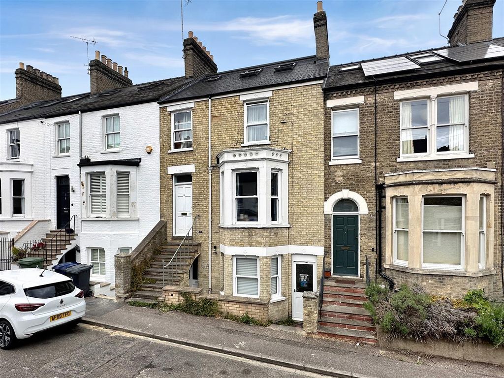Property photo 1 of 10 Img (4).Jpg