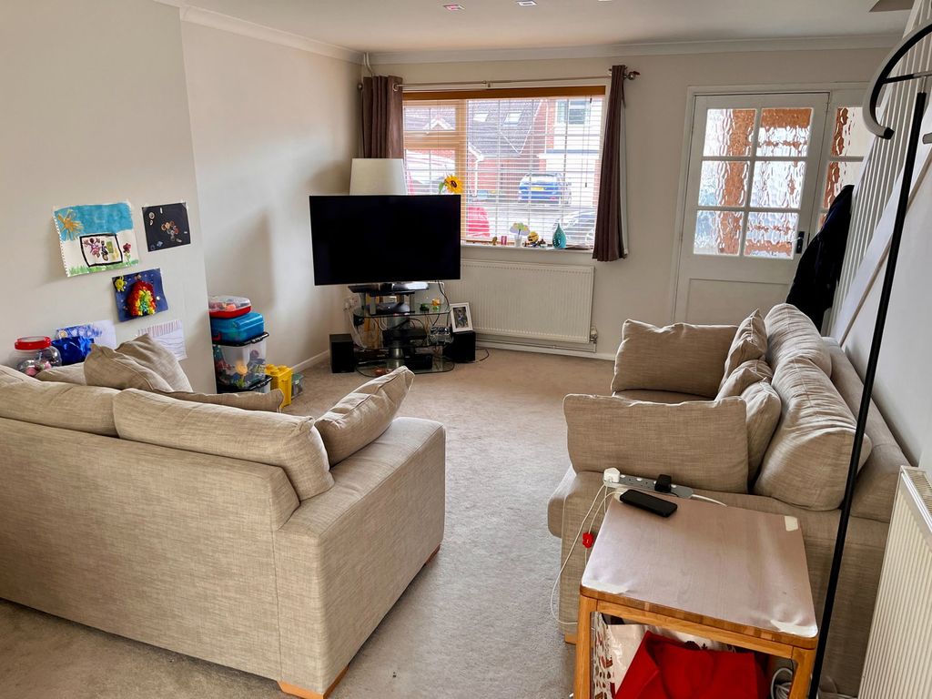 Property photo 3 of 13