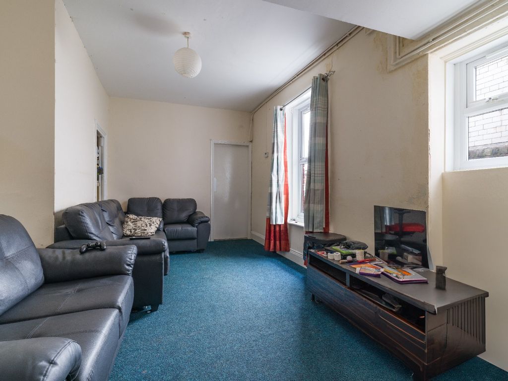 7 bed shared accommodation to rentManor House Road, Jesmond, Newcastle Upon Tyne NE2 photo 4