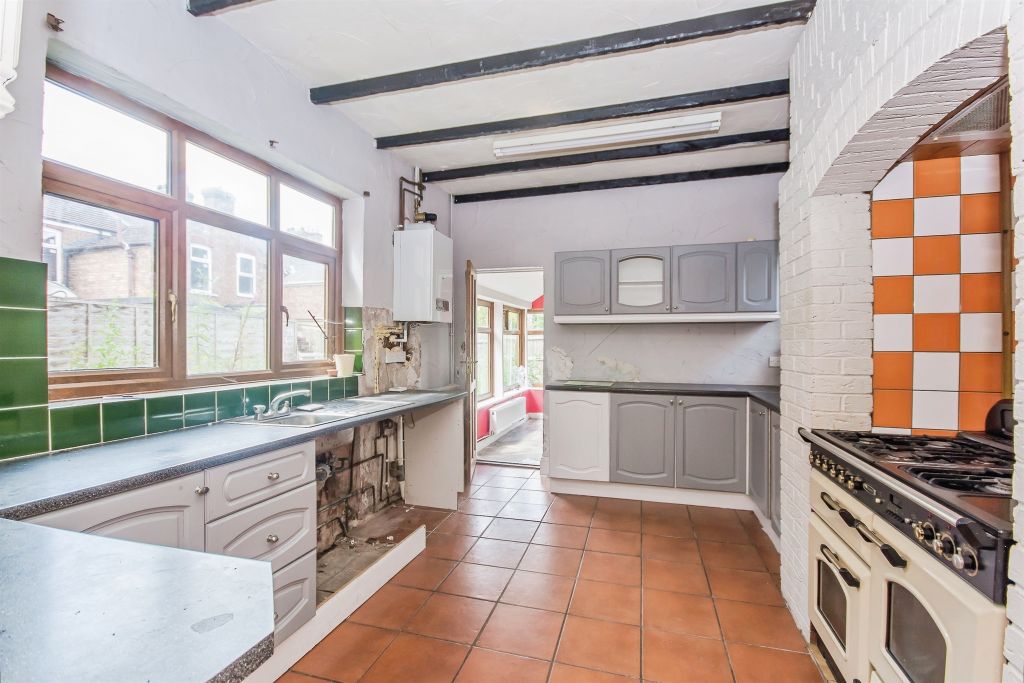 Property photo 3 of 15