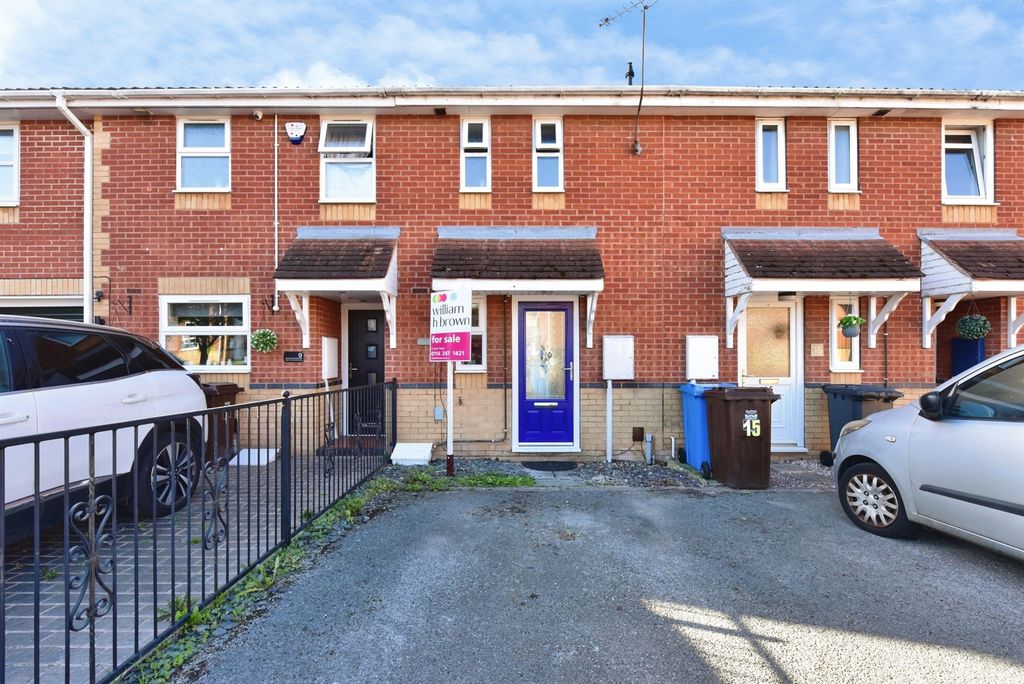 Property photo 1 of 9