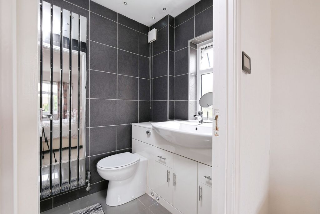 Additional image 11 of 5 bed detached house for saleGodiva Road, Leominster HR6