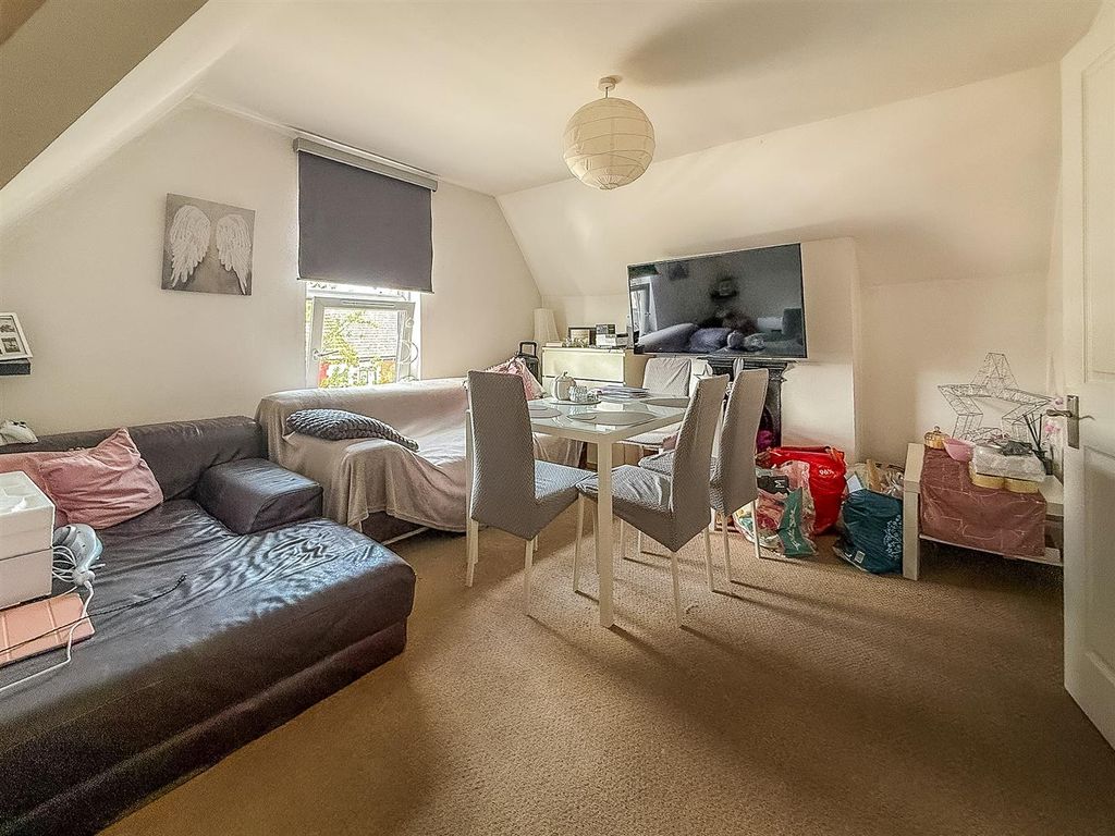 Property photo 2 of 10 25c-8.Jpg