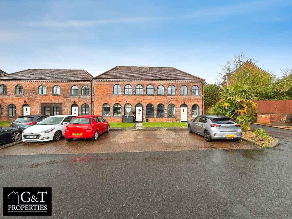 Property photo 2 of 13 Front Elevation / Parking