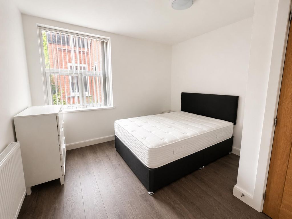 Property photo 1 of 8 7315Fdad-01Ae-4d7E-Ad9F-Af7Ede0d4048.Png