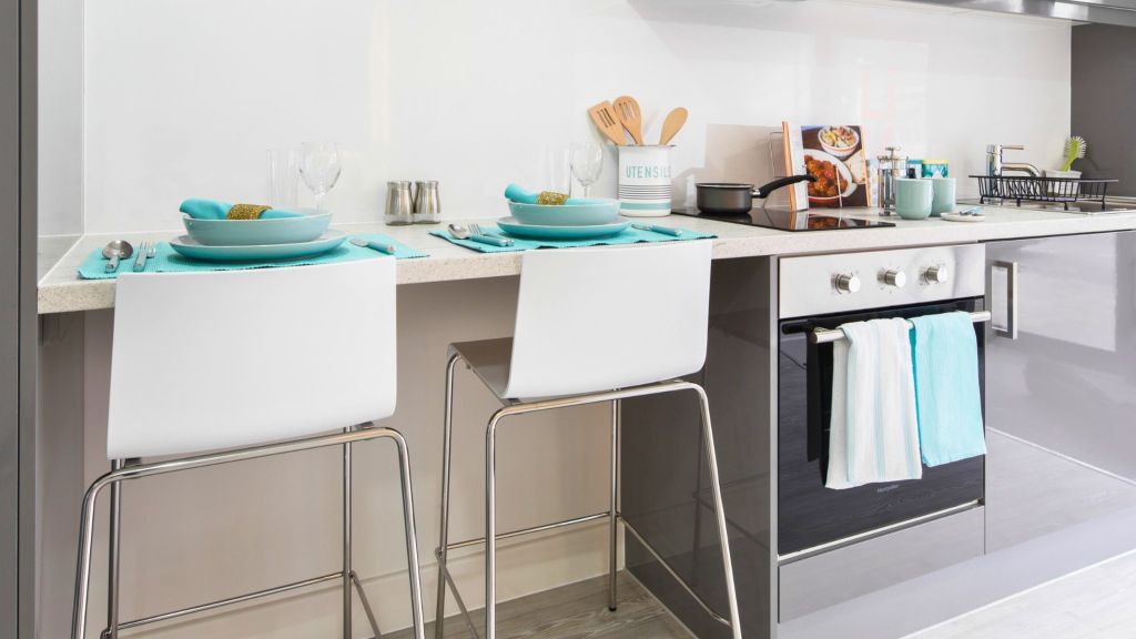 Property photo 2 of 10 Kitchen