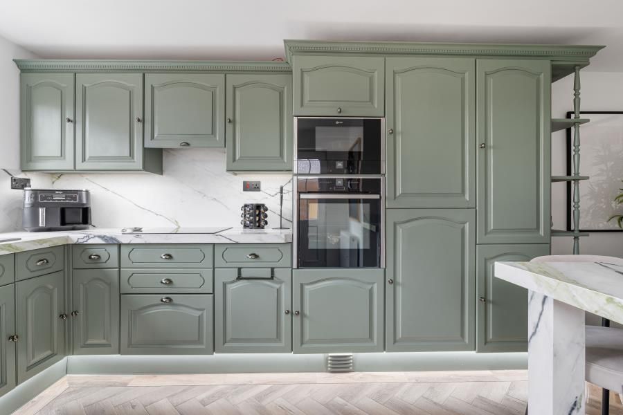 Property photo 2 of 25