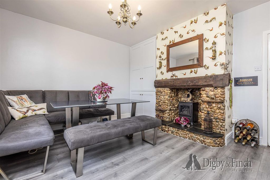 Property photo 3 of 28 Dining Room