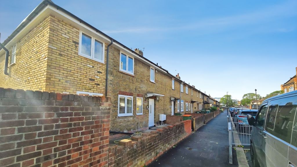 Property photo 1 of 25 Pbox-Img.Jpg