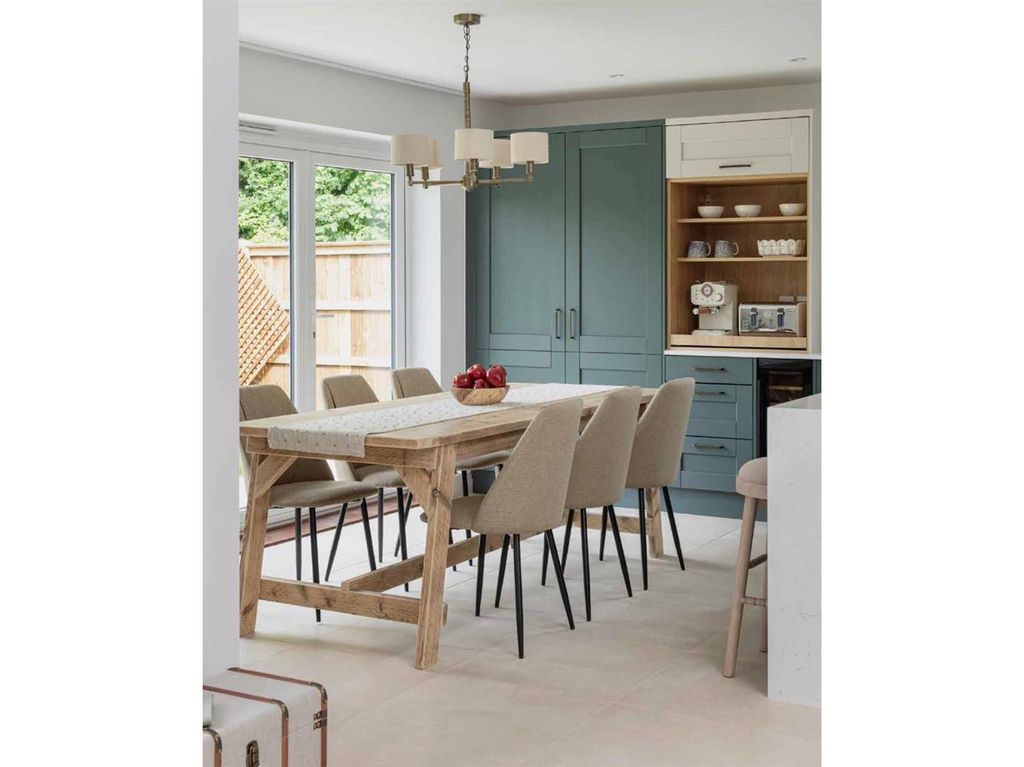 Property photo 3 of 5 Interior 5.Jpeg