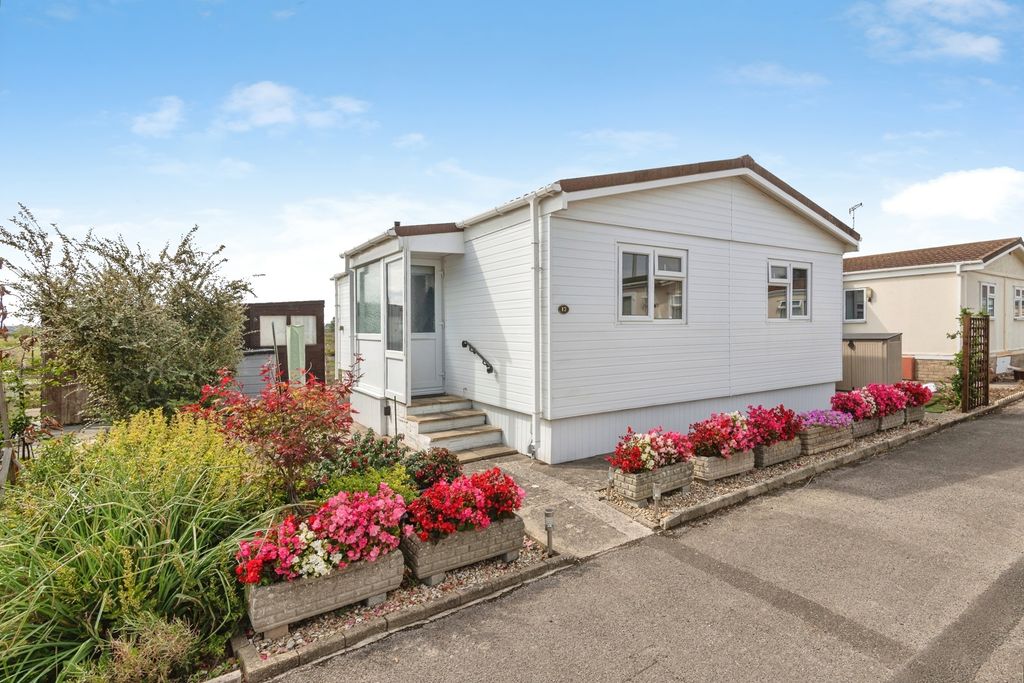 Property photo 2 of 24 Pbox-Img.Jpg