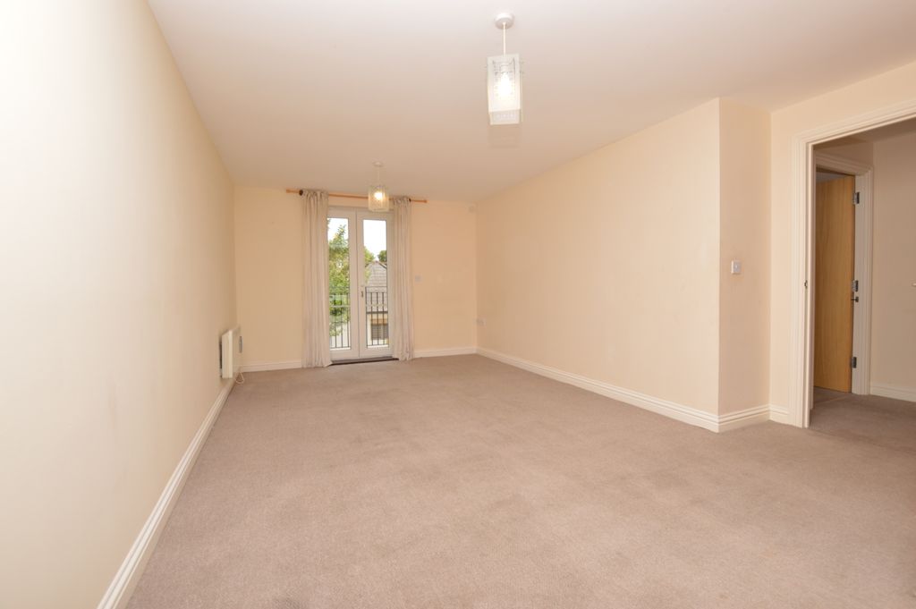 Property photo 3 of 8 Dsc_0032