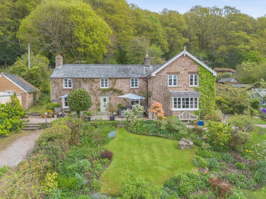 Property photo 1 of 30