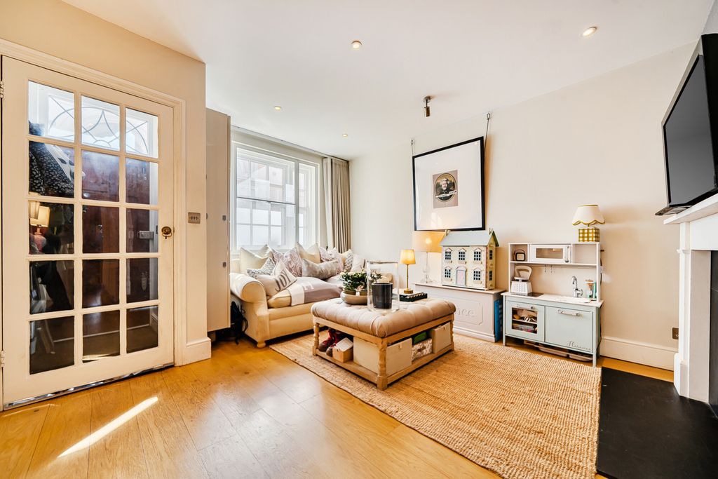 Property photo 1 of 20 1424470-11-69B965...