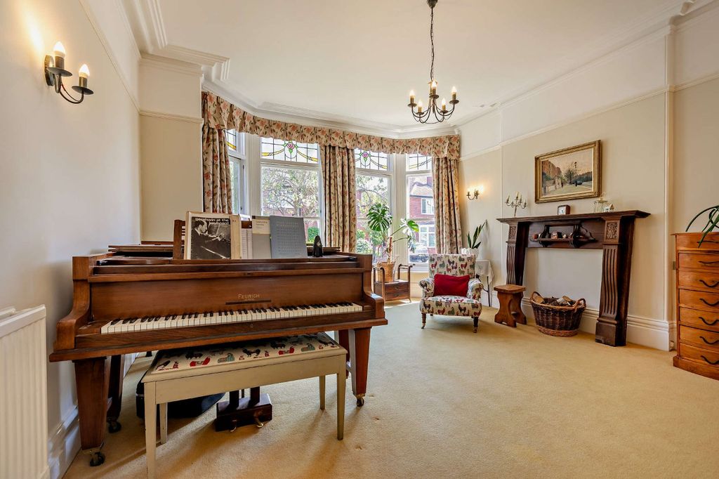 Additional image 10 of 6 bed semi-detached house for saleMarlborough Road, Exeter EX2