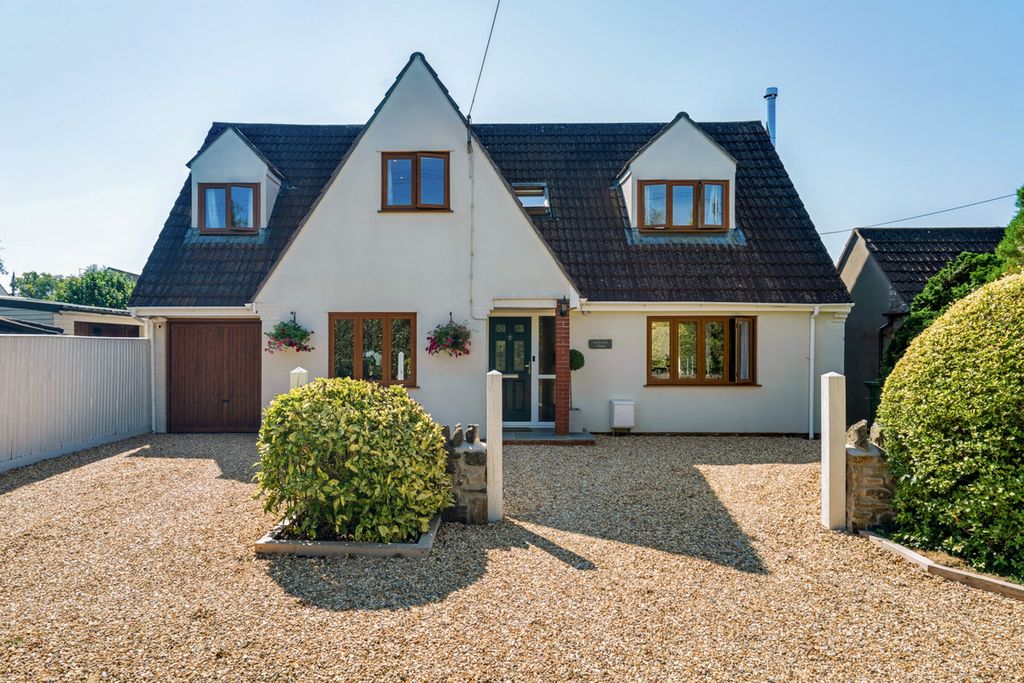Property photo 1 of 24